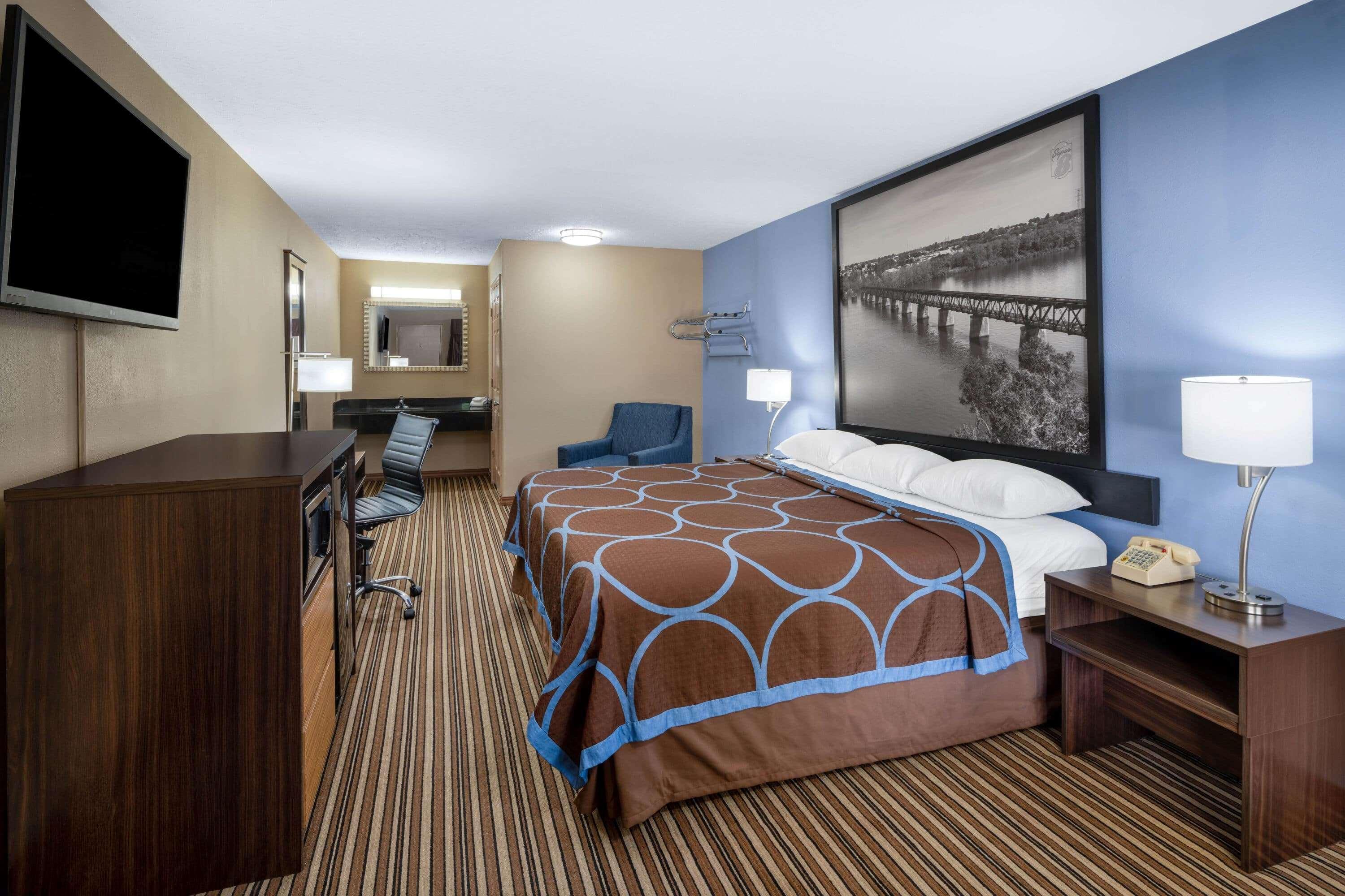 Super 8 By Wyndham Gadsden Al Hotel Exterior photo