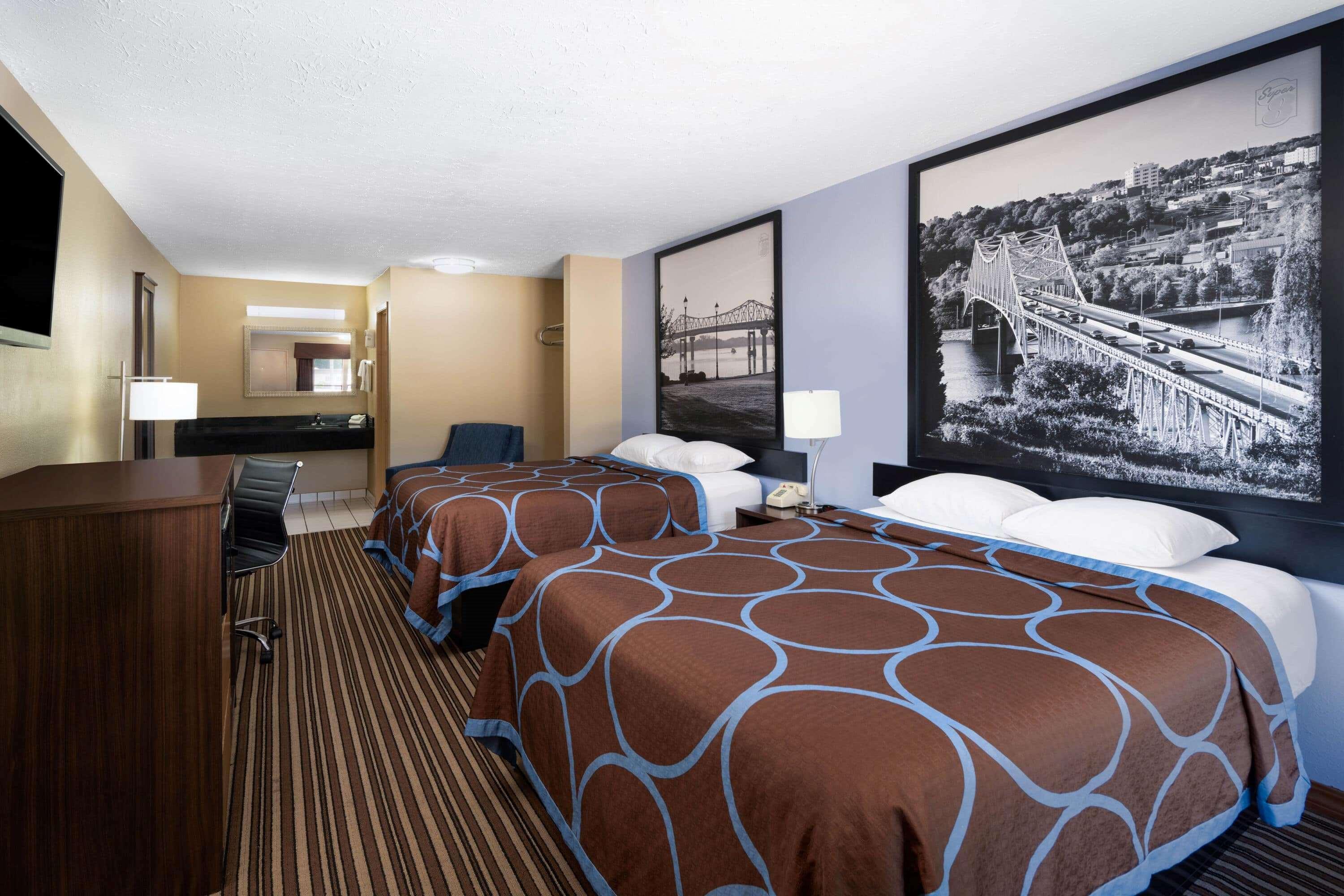 Super 8 By Wyndham Gadsden Al Hotel Exterior photo